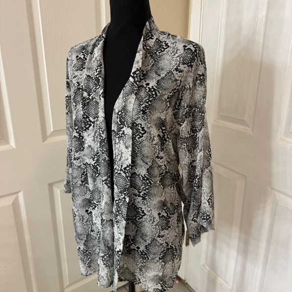 H&M Snake Print Open Cardigan - Picture 3 of 7